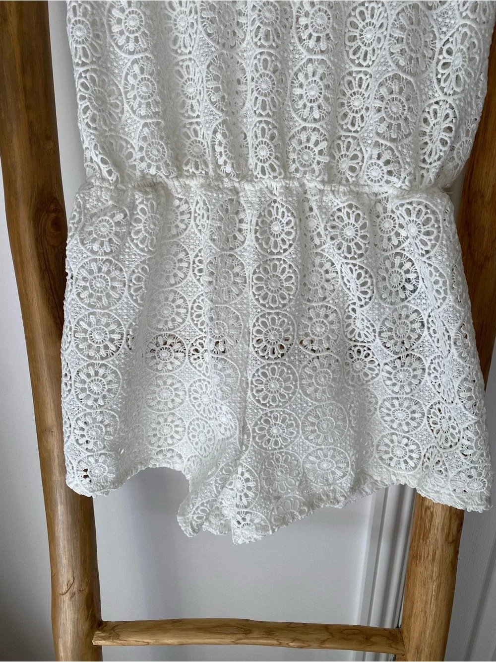 Hollister crochet knit
